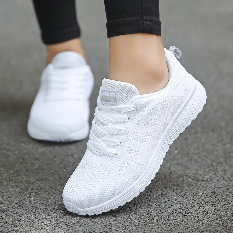 Tênis feminino de malha respirável – Sapatos casuais brancos para caminhada 2024