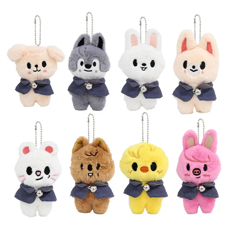 Novo chaveiro de pelúcia SKZOO, pingente de boneco, acessório para mochila, chaveiro de pelúcia com capa da Academia de Magia, brinquedo infantil, presente para fãs.