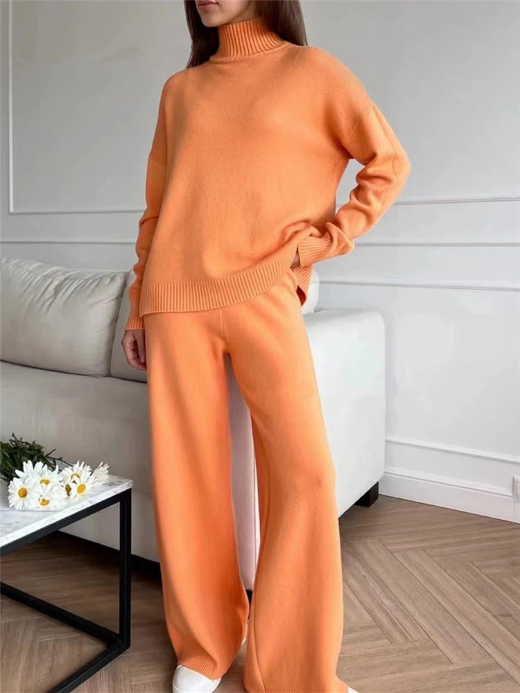 Conjunto de moletom feminino de duas peças em malha – gola alta e calça jogger.