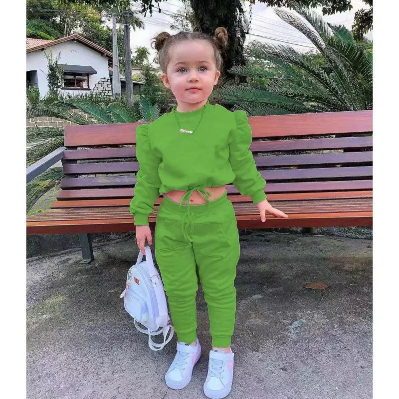 Conjunto de Roupa de Outono para Meninas - Cropped e Calça Esportiva 2 Peças Athleisure (1-7 anos)