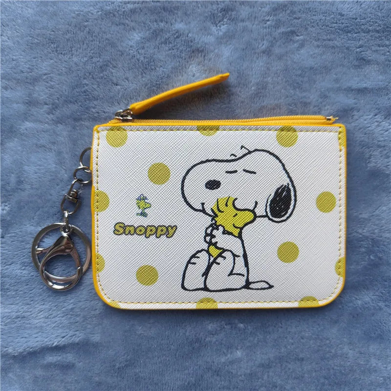 🐾 Snoopy Coin Purse – Cute Zipper Wallet for Kids, Teens & Adults