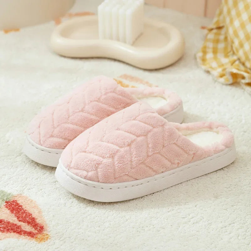 Pantufas de inverno quentinhas e macias - Pantufas antiderrapantes para casais, ideais para uso interno, com sola grossa e bico fechado.