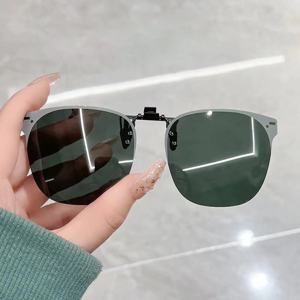 🕶️ 45% DE DESCONTO! Óculos de Sol Clip-On Polarizados - Flip-Up UV400 para Dirigir e Pescar