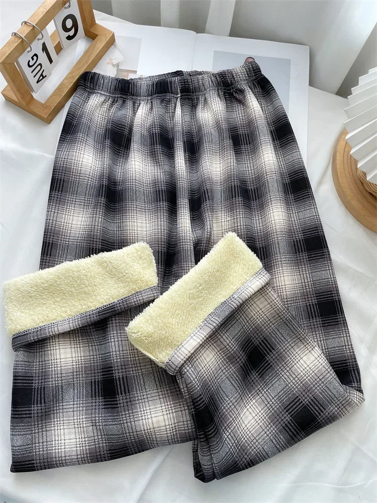 Calças xadrez de pelúcia quentinhas – Calças casuais de inverno femininas de pernas largas