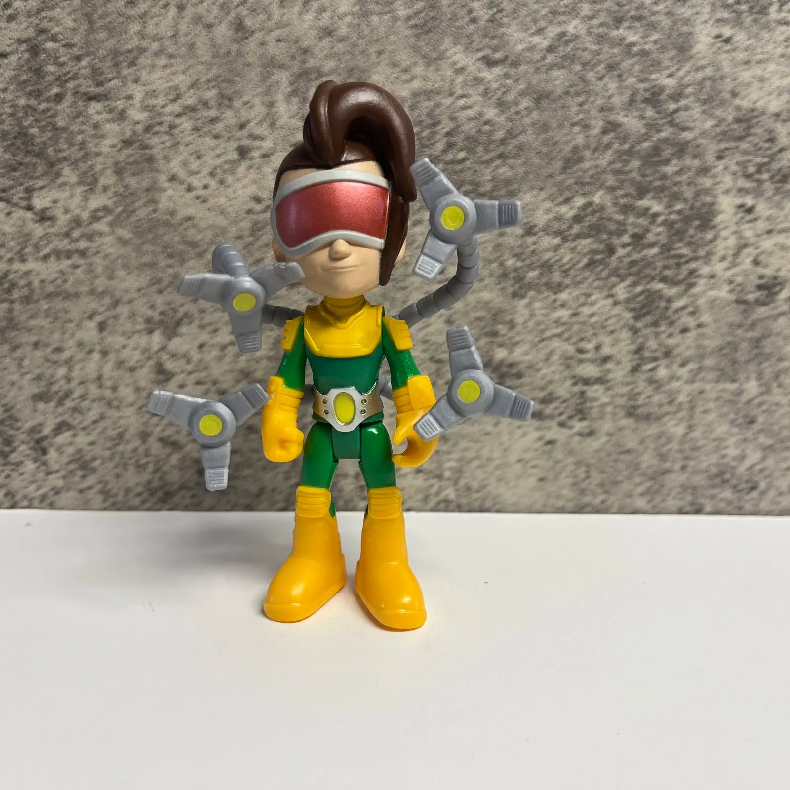Boneco de ação do Homem-Aranha – Brinquedo infantil da Marvel