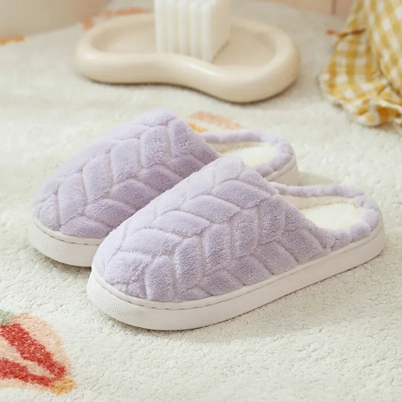 Pantufas de inverno quentinhas e macias - Pantufas antiderrapantes para casais, ideais para uso interno, com sola grossa e bico fechado.