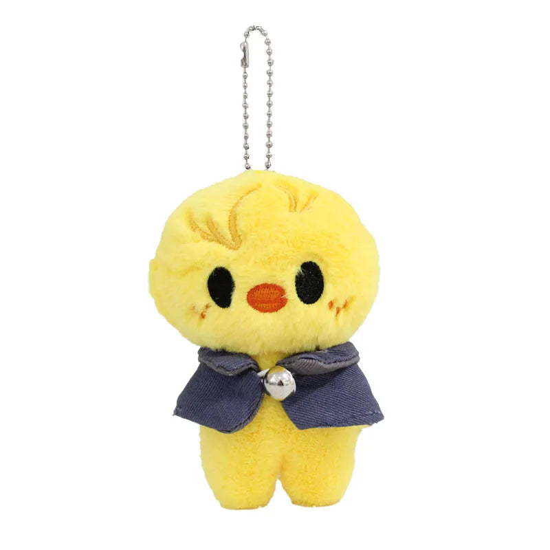 Novo chaveiro de pelúcia SKZOO, pingente de boneco, acessório para mochila, chaveiro de pelúcia com capa da Academia de Magia, brinquedo infantil, presente para fãs.