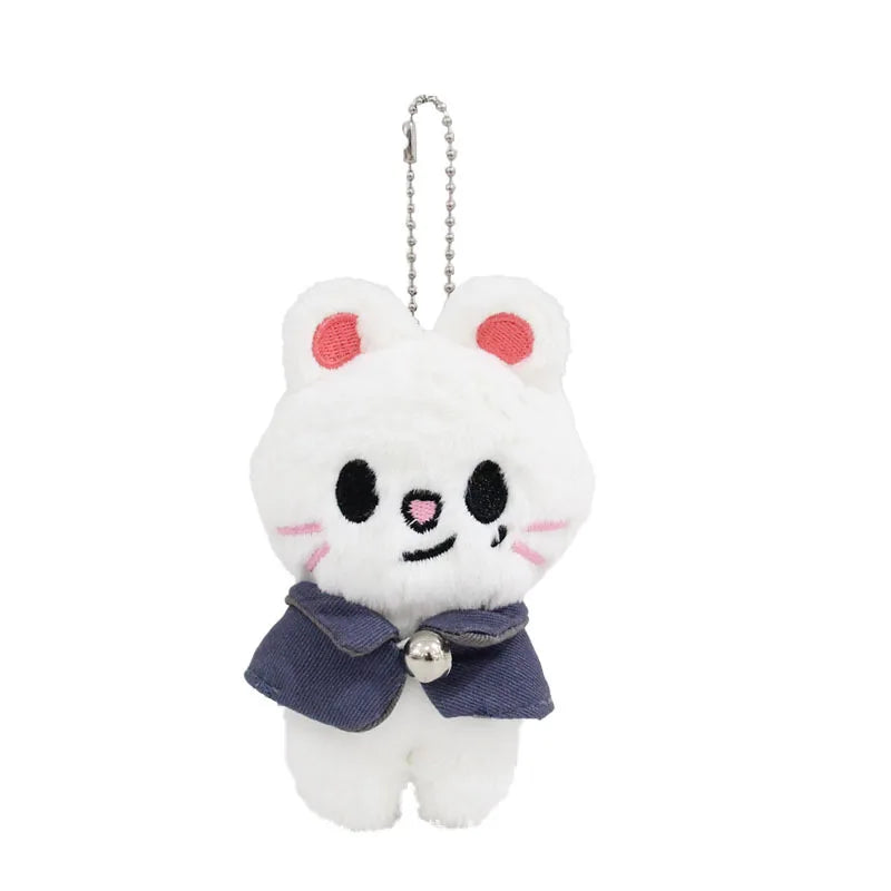 Novo chaveiro de pelúcia SKZOO, pingente de boneco, acessório para mochila, chaveiro de pelúcia com capa da Academia de Magia, brinquedo infantil, presente para fãs.