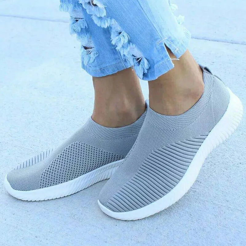 Tênis Slip-On Feminino – Calçados Esportivos Casuais Confortáveis