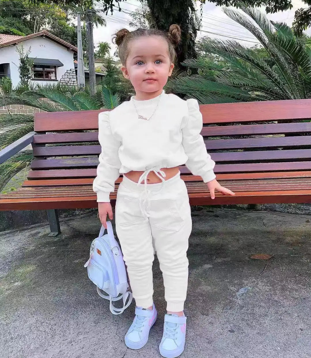 Conjunto de Roupa de Outono para Meninas - Cropped e Calça Esportiva 2 Peças Athleisure (1-7 anos)