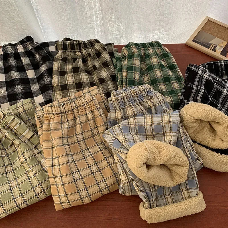 Calças xadrez de pelúcia quentinhas – Calças casuais de inverno femininas de pernas largas