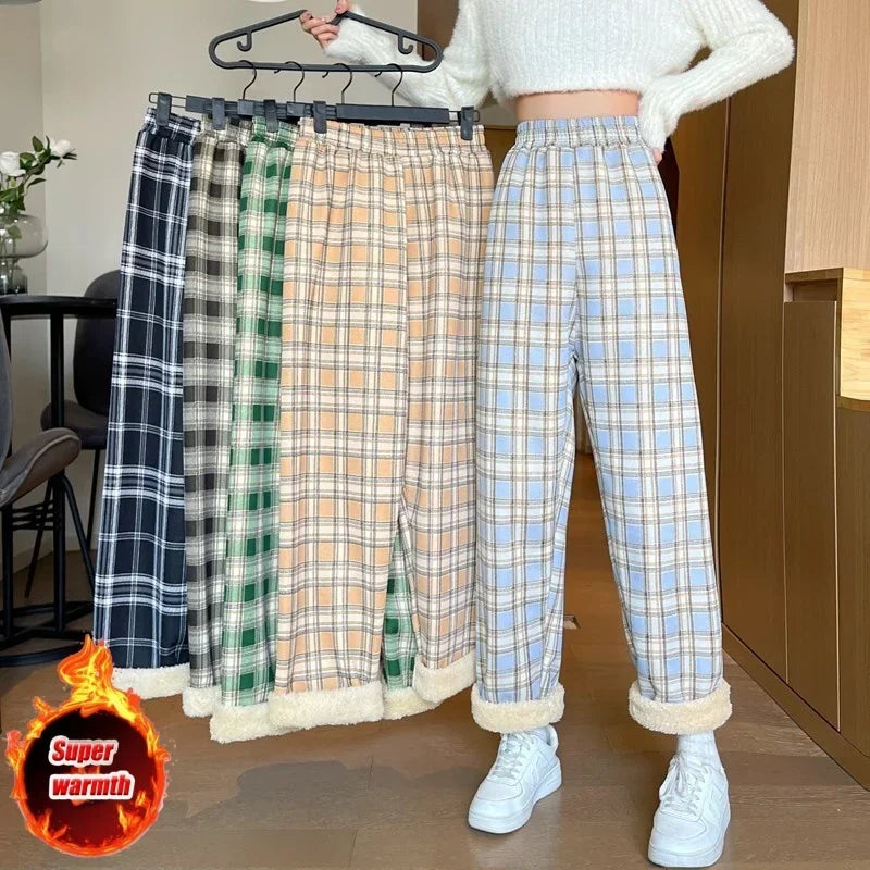 Calças xadrez de pelúcia quentinhas – Calças casuais de inverno femininas de pernas largas